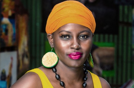 Akello, a Singer/Songwriter, is a Featured Artist at the 2016 Diaspora Gala